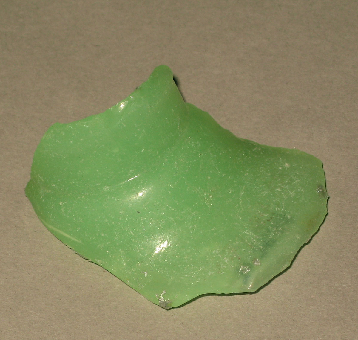 1971.0024.058 Glass fragment