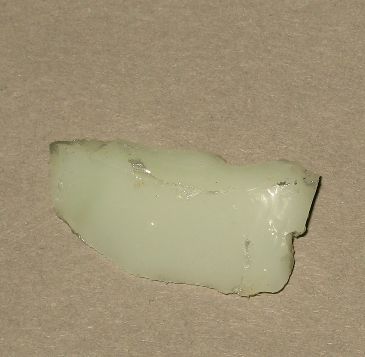1971.0024.067 Glass fragment