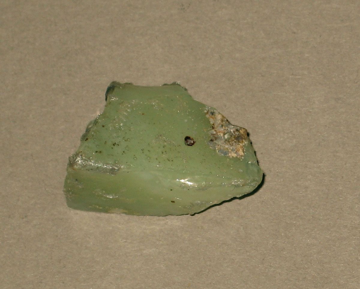 1971.0024.070 Glass fragment