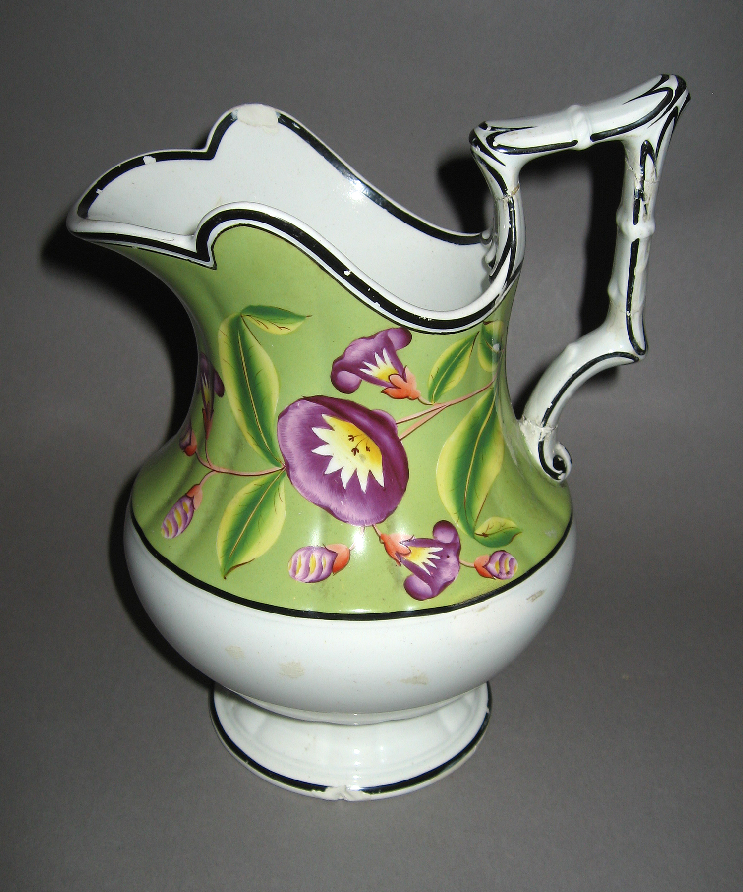 1958.1171 Wedgwood pitcher