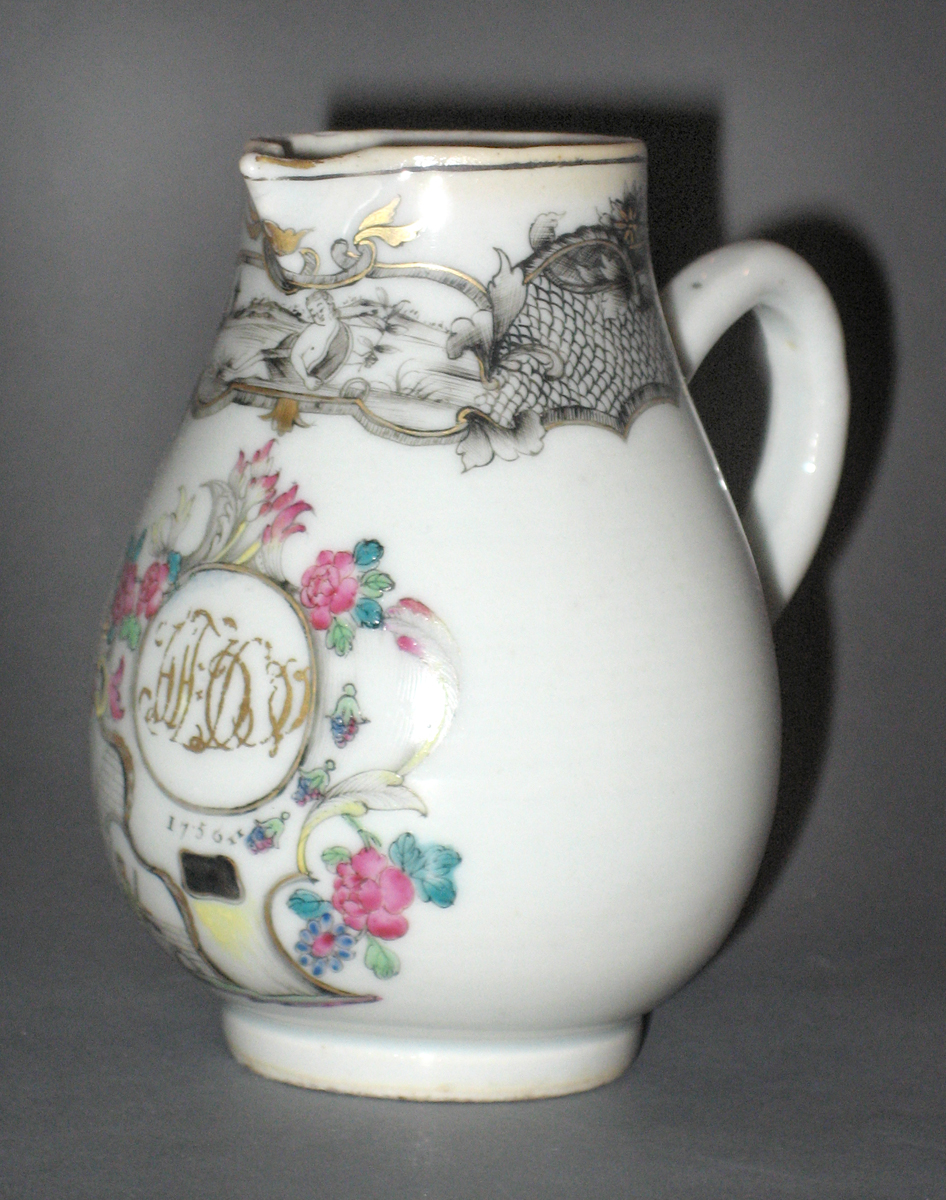 1956.0046.089 Porcelain jug