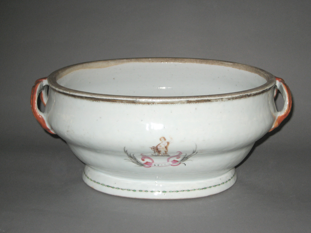 1956.0550.003 Tureen