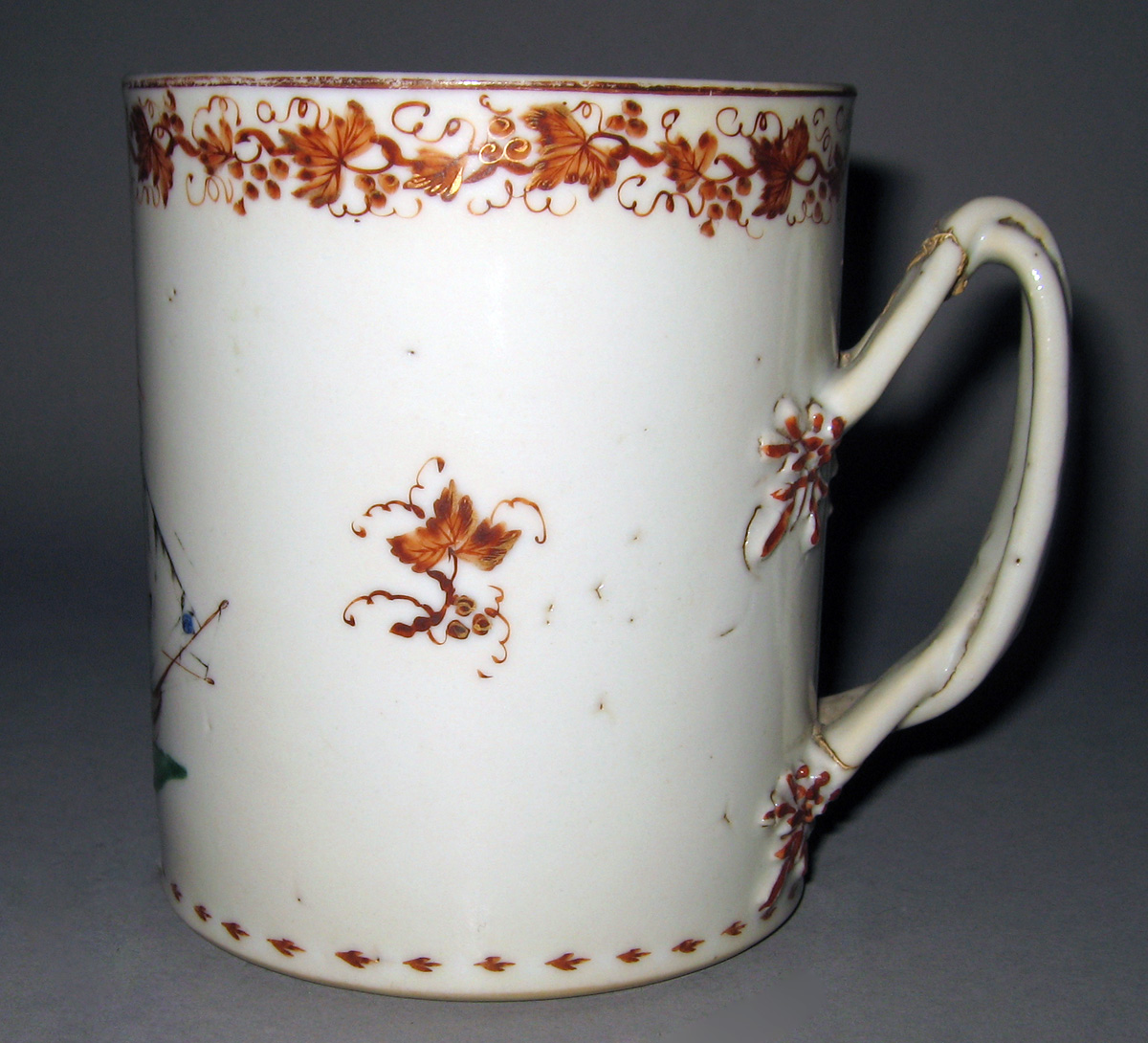1963.0708 Porcelain Mug side 1