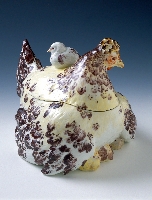 Tureen - Hen and chi...