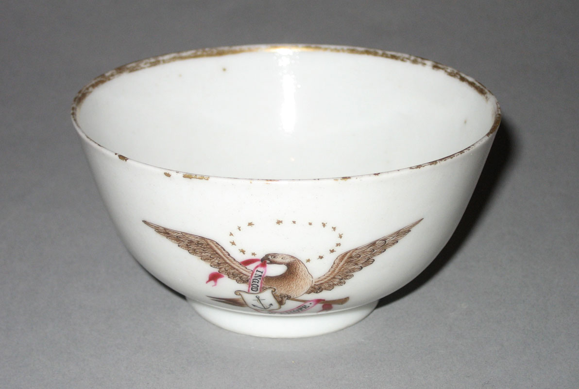 1963.0727.024 Teacup front