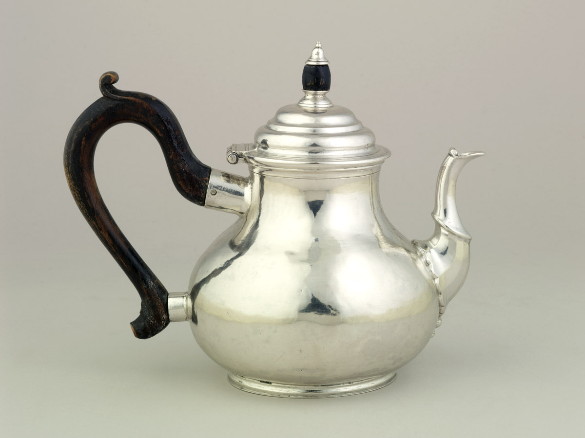1967.1906 Teapot