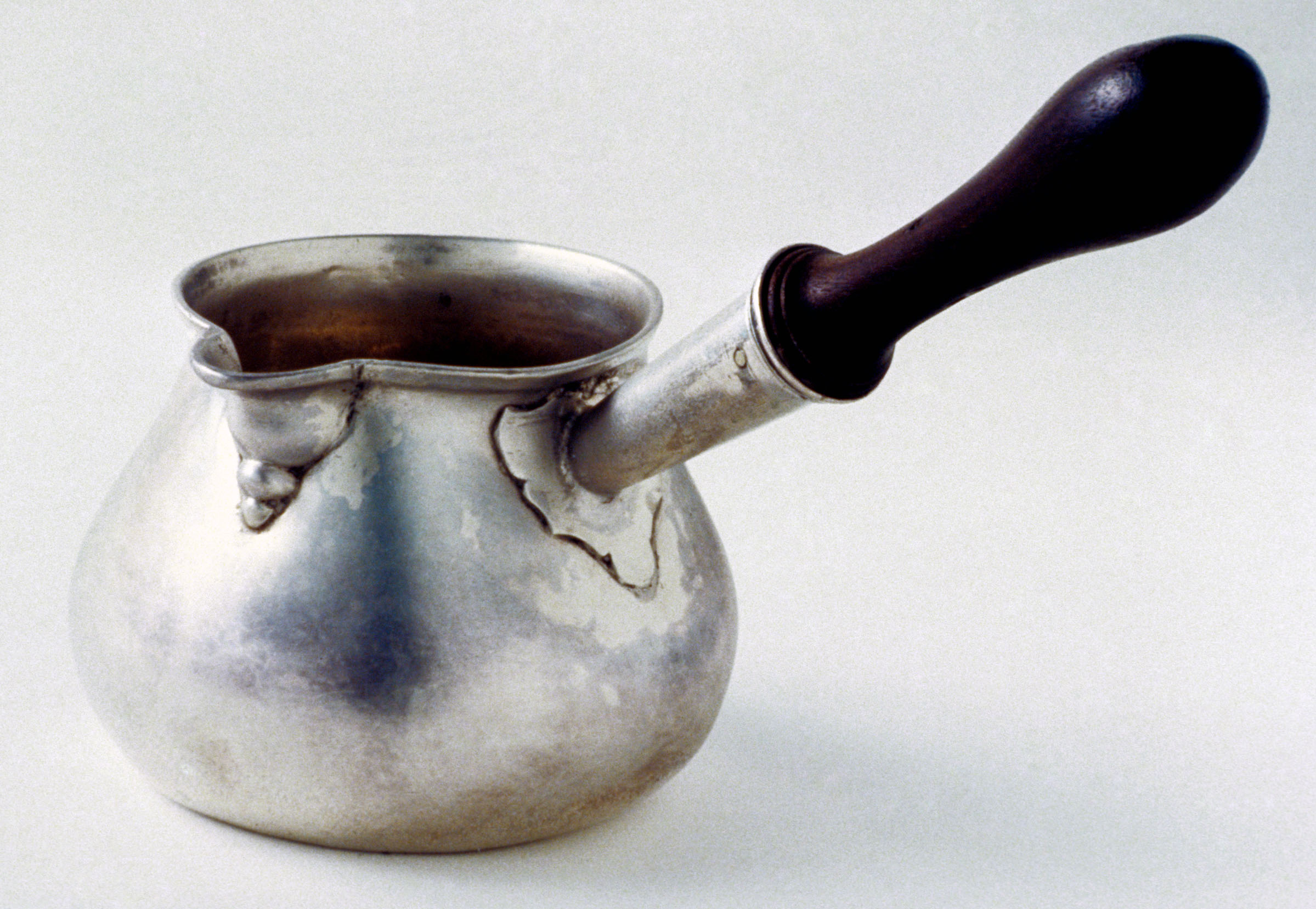 1976.0280 Saucepan, view 1