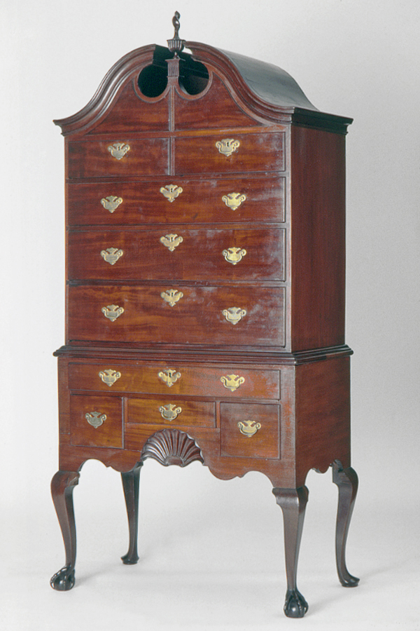 Furniture - Chest of drawers