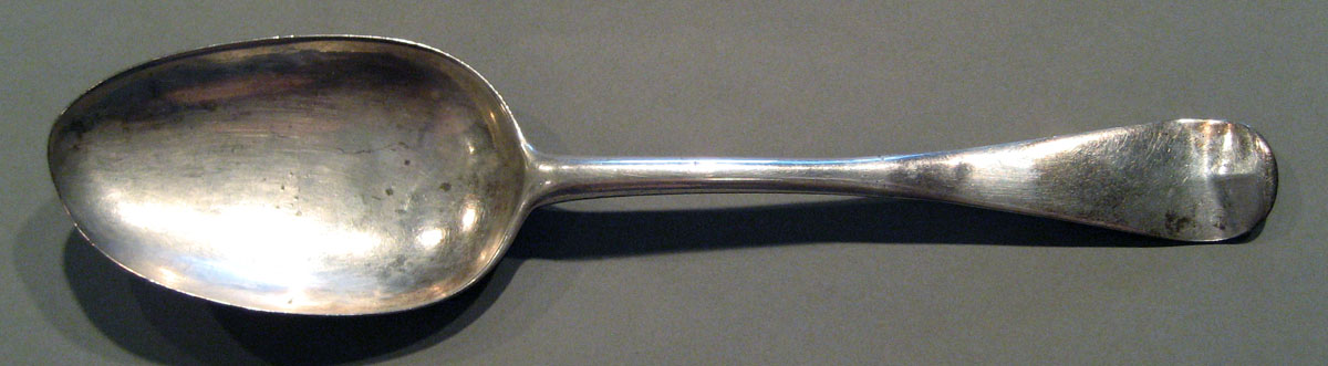 1998.0004.754 Silver Spoon upper surface