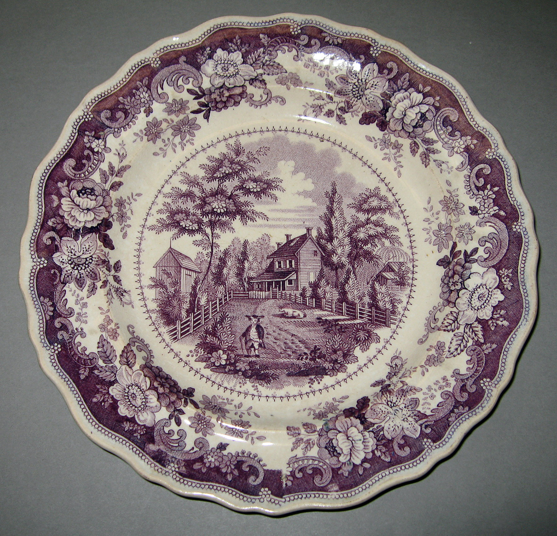 1966.0822.007 Earthenware plate