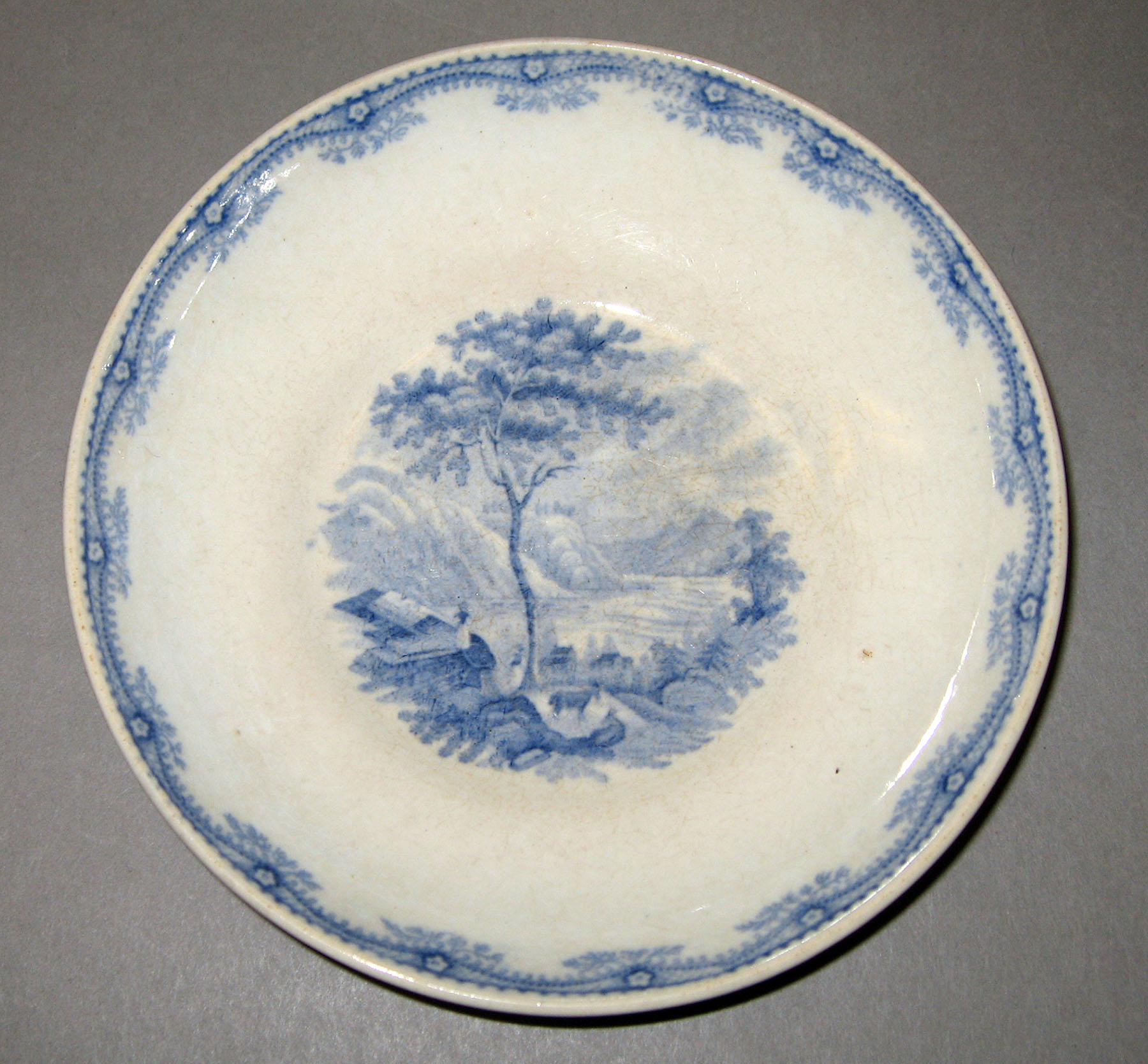 1965.2915.010 Ridgway earthenware plate