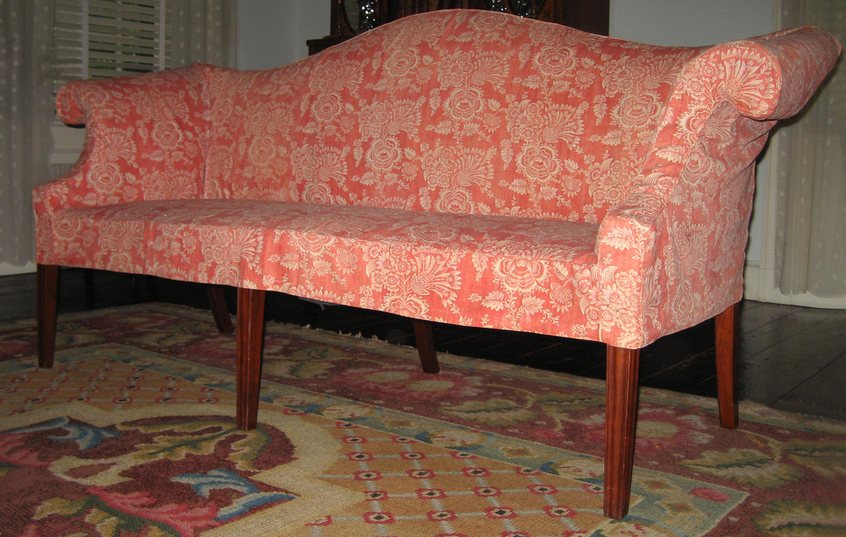 1959.0750 sofa and 1969.5519 slip cover view 1