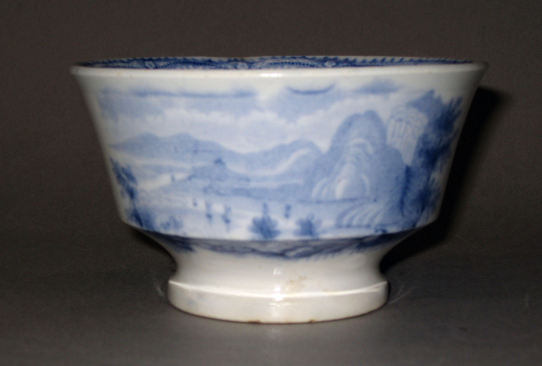 1965.2915.003 Ridgway earthenware tea bowl