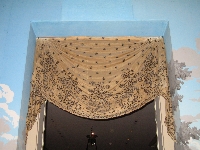 Door hanging - Valance