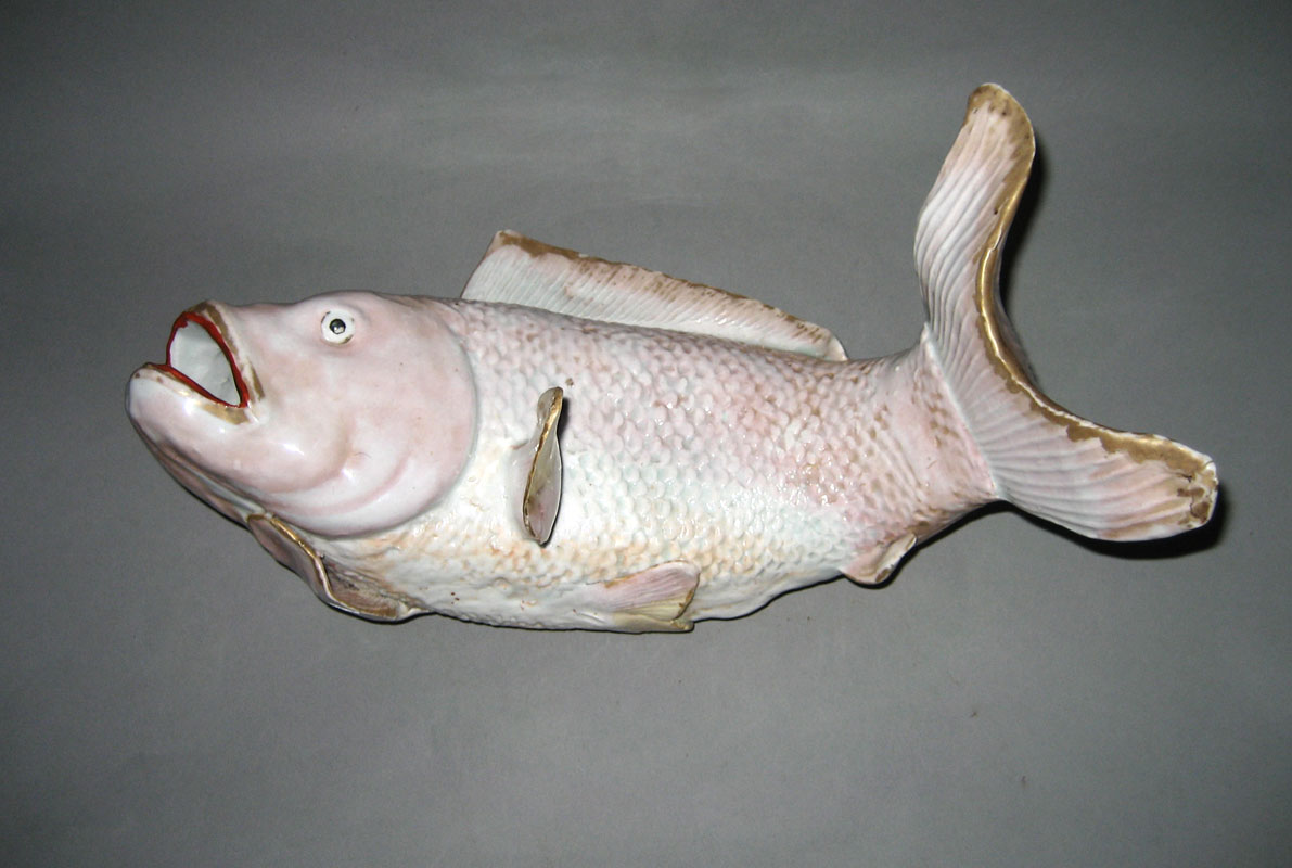 1959.2890 Porcelain Figure, Fish