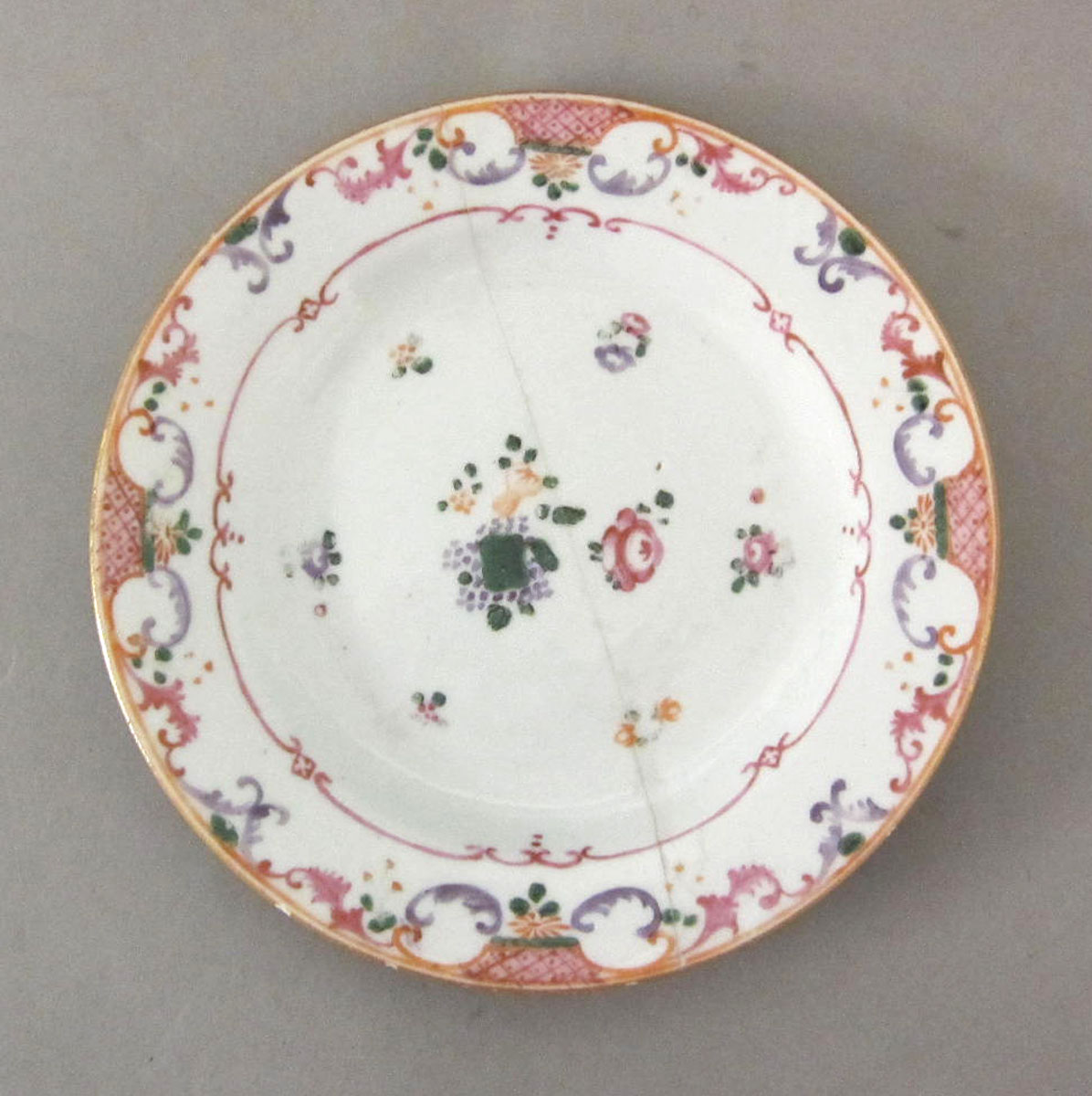 1962.0561 Porcelain plate