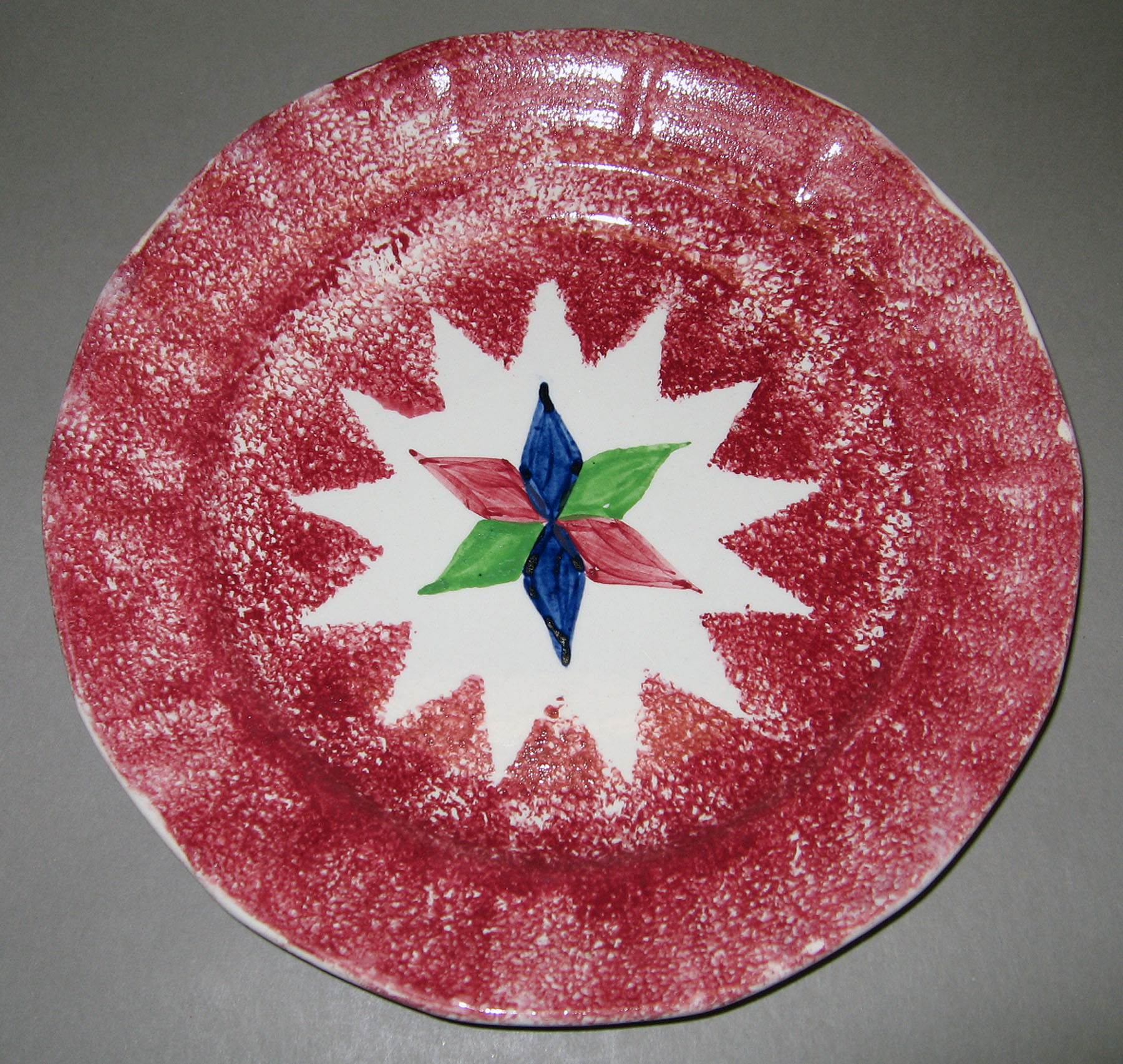 1965.0901.001 Spatterware plate