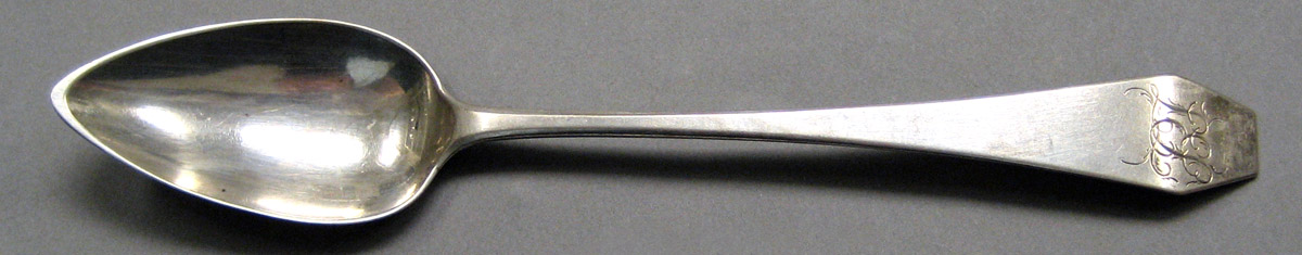 2003.0041.040.009 Silver Spoon upper surface