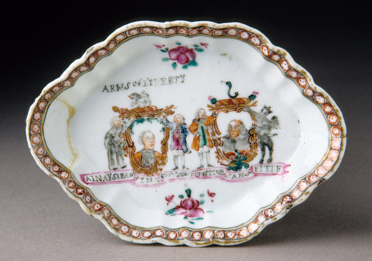 1965.0597 Spoon tray, view 2