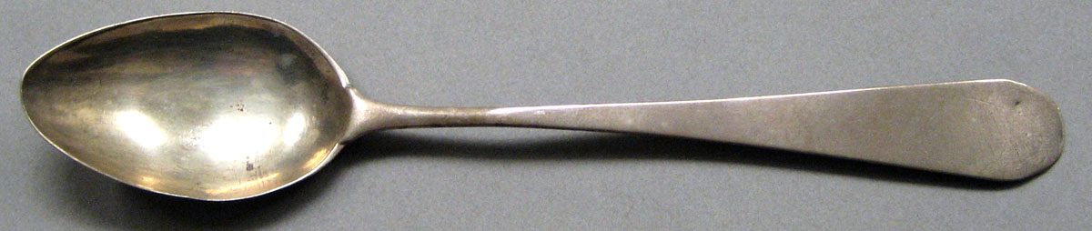 1962.0240.282 Silver Spoon upper surface