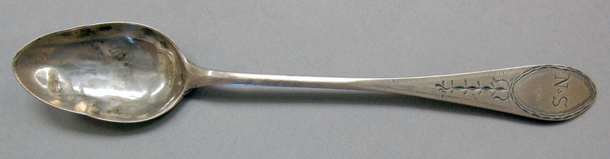 1962.0240.124 teaspoon upper surface