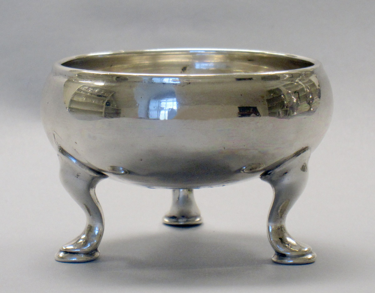 2001.0002.011.002 Silver Salt Cellar