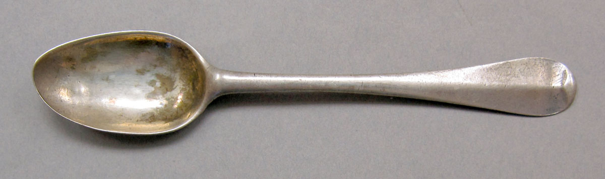 1962.0240.144 teaspoon upper surface