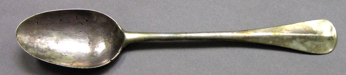 1962.0240.431 Silver Spoon upper surface