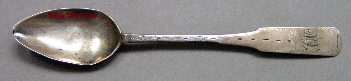 1962.0240.432 Silver Spoon upper surface