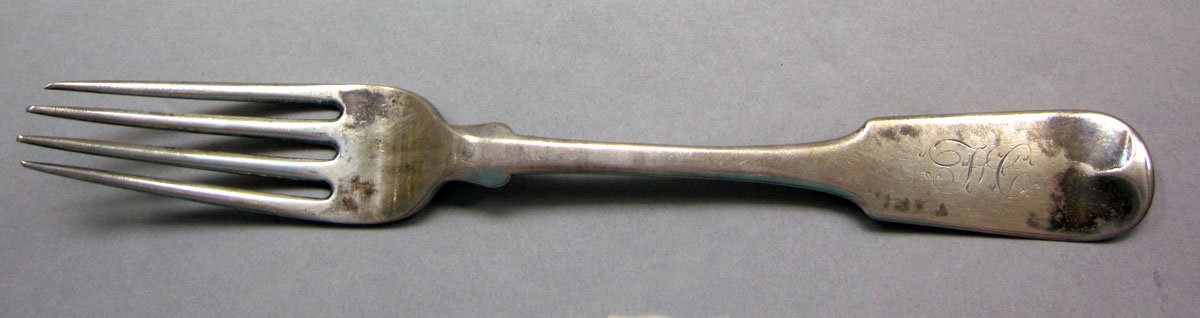 1962.0240.503 Silver fork upper surface