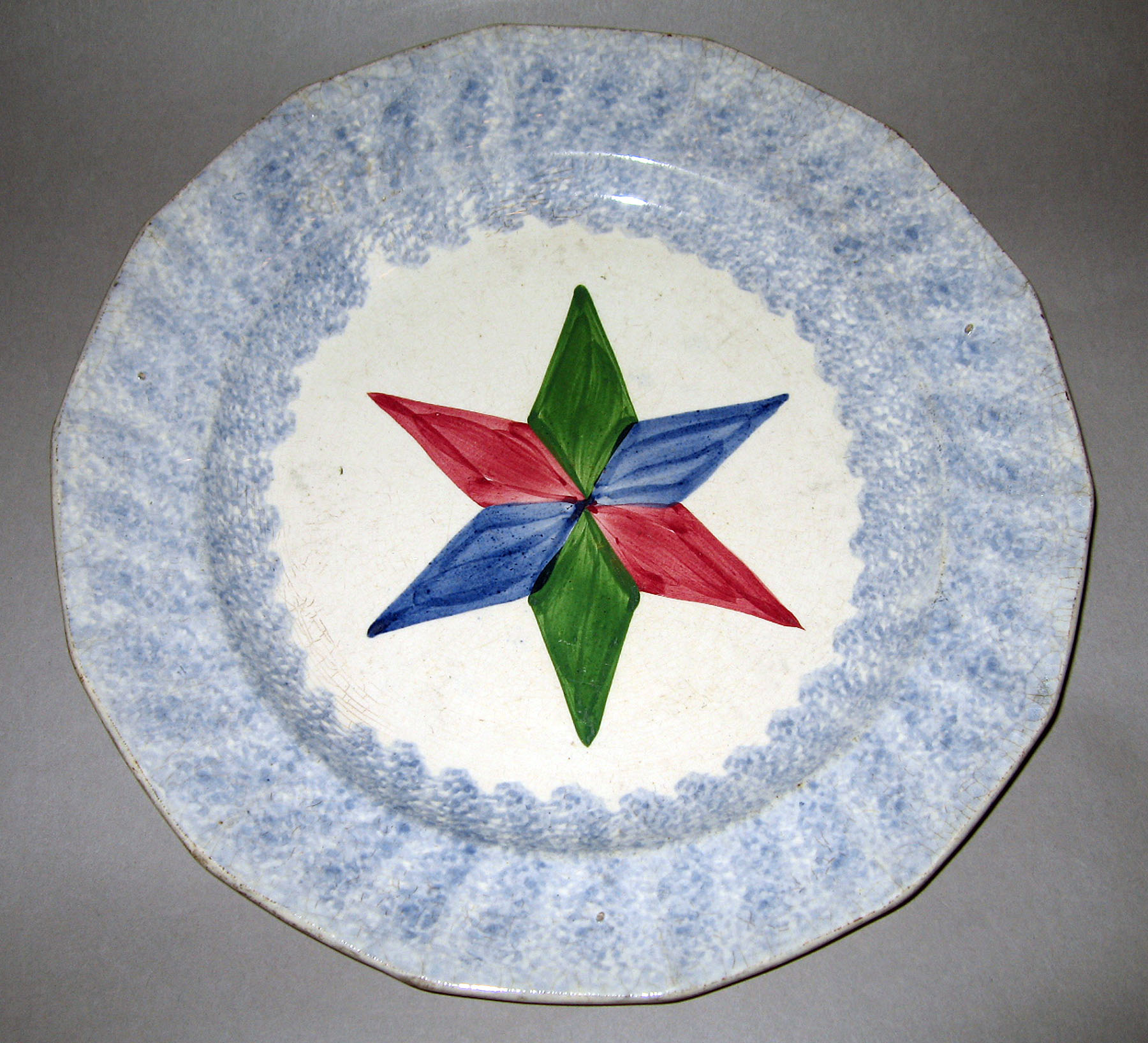 1965.0907 Spatterware plate