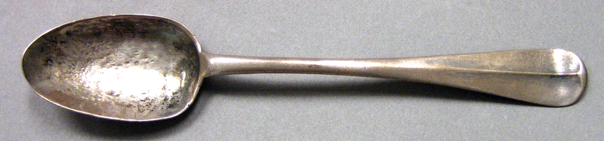 1962.0240.664 Silver Spoon upper surface