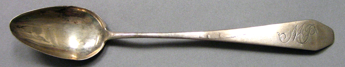 1962.0240.669 Silver Spoon upper surface
