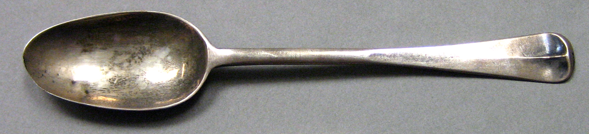 1962.0240.696 Silver Spoon upper surface