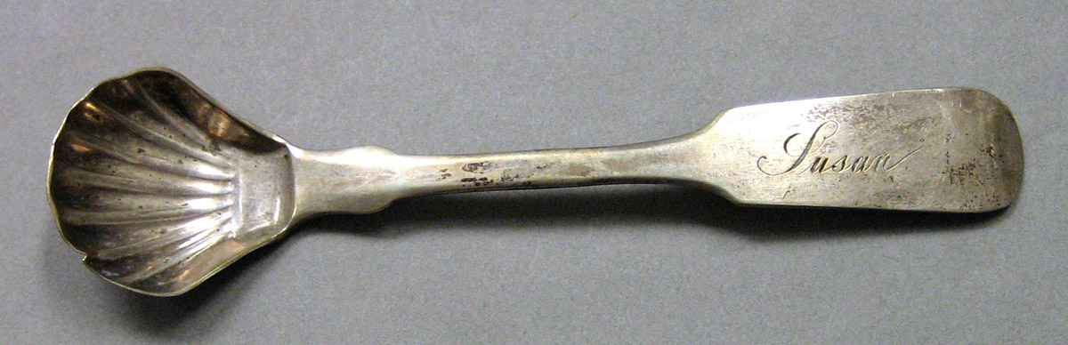 1962.0240.727.001 Silver Spoon upper surface