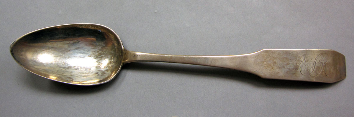 1962.0240.1049 Silver spoon upper surface