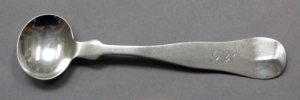 1962.0240.762.001 Salt spoon upper surface