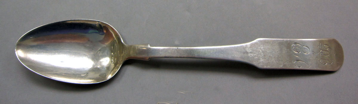 1962.0240.1286 Silver spoon upper surface