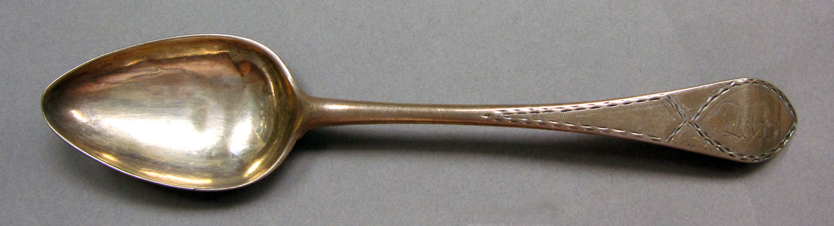 1962.0240.1337 Silver spoon upper surface