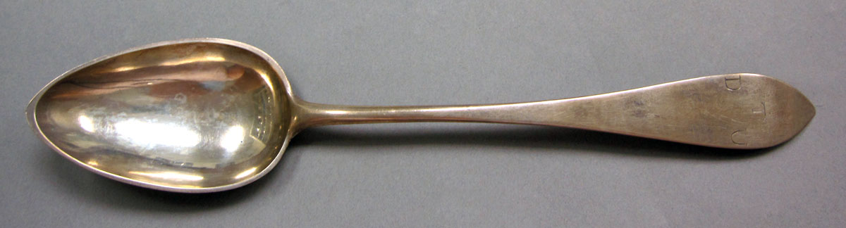 1962.0240.1339 Silver spoon upper surface