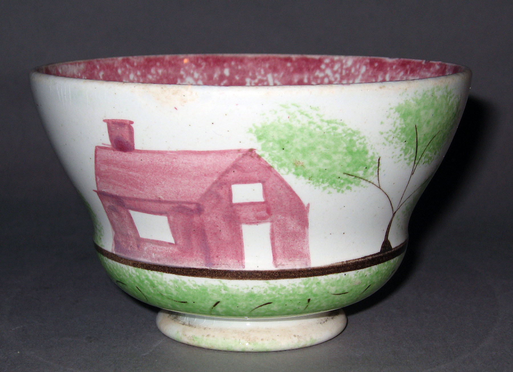 1965.0777.006 Spatterware teabowl