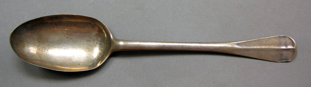 1962.0240.1416 Silver spoon upper surface