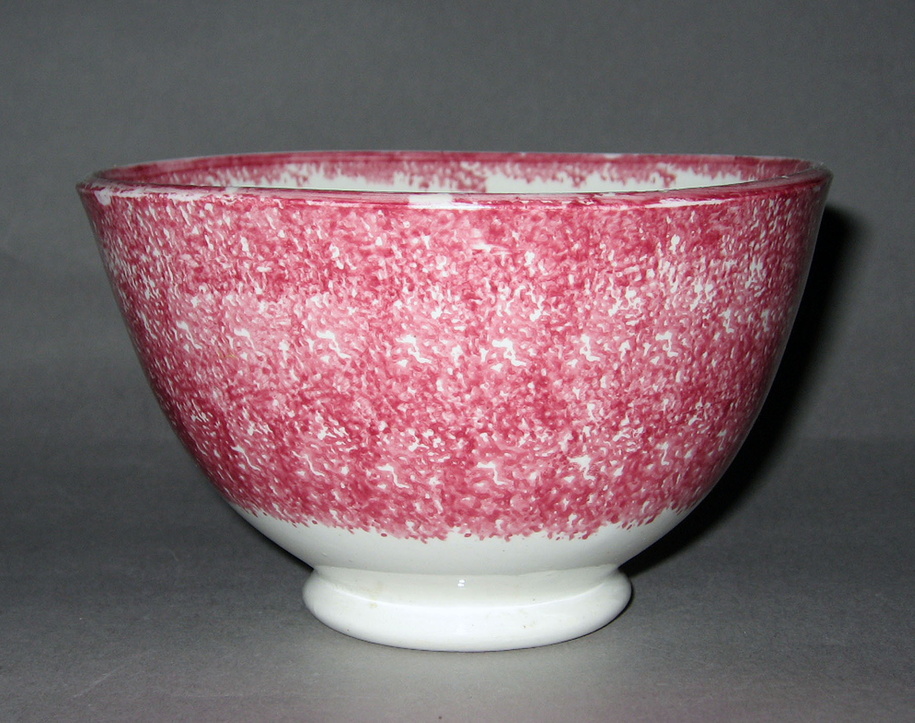 1965.0865.002 Spatterware bowl