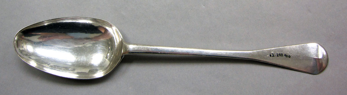 1962.0240.910 Silver Spoon upper surface