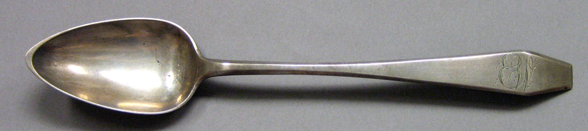 1962.0240.1565 Silver Spoon upper surface