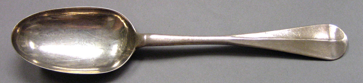 1962.0240.1593 Silver Spoon upper surface