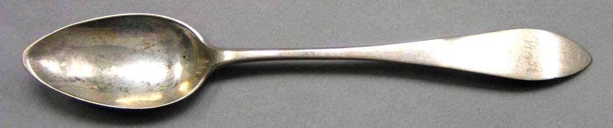 1968.0269 Silver Spoon upper surface