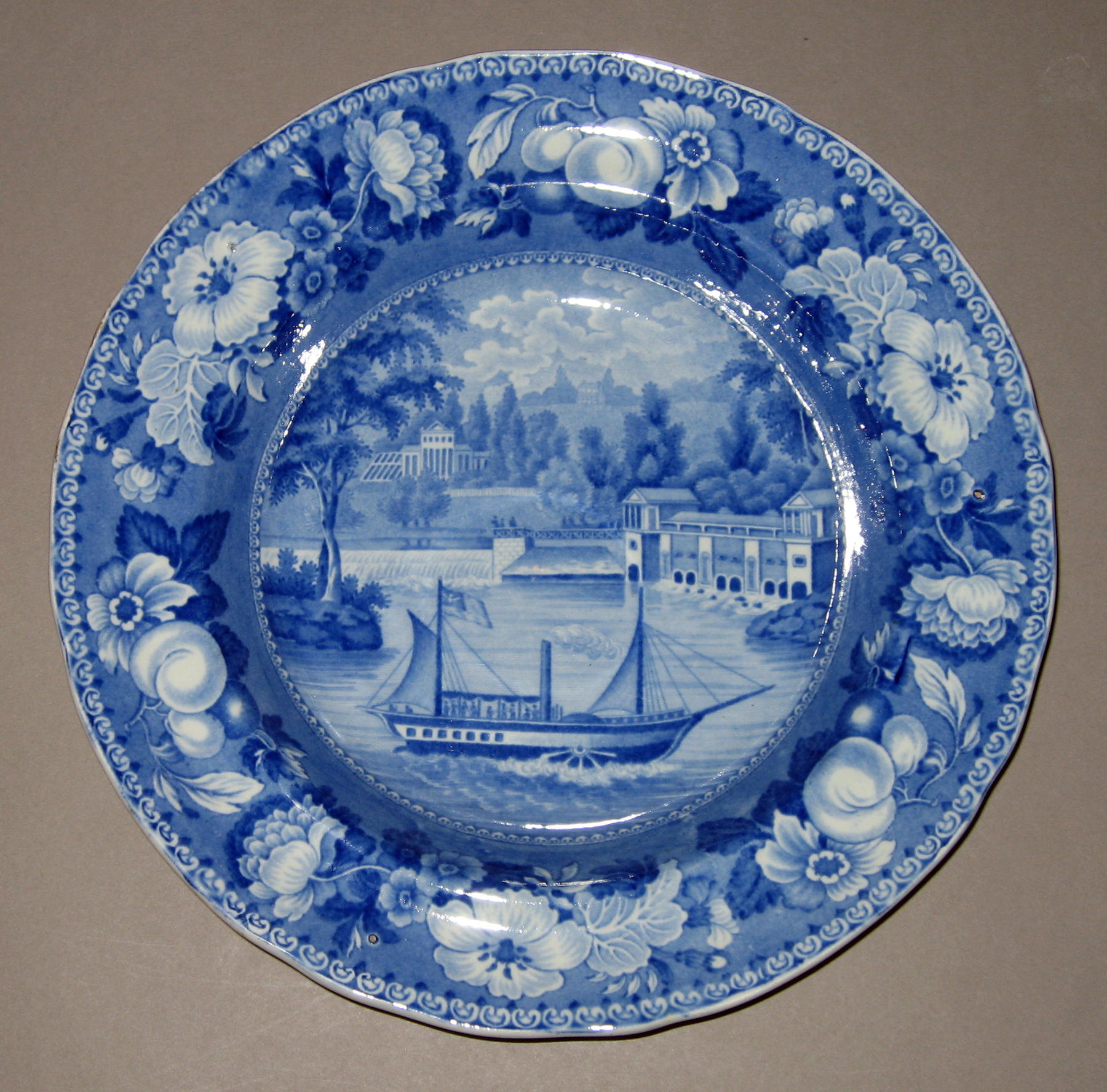 1958.2209.006 Soup plate