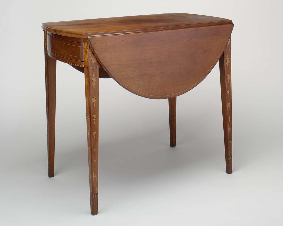 1953.0091 Table, Breakfast table (overall)