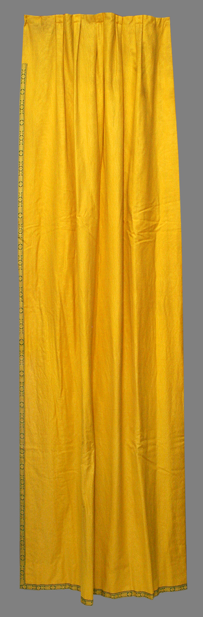1972.0504 A Window Hanging, Side Curtain